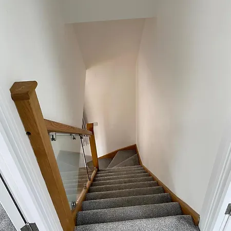 Tatil Evi 4 Bedroom In Frampton Bristol