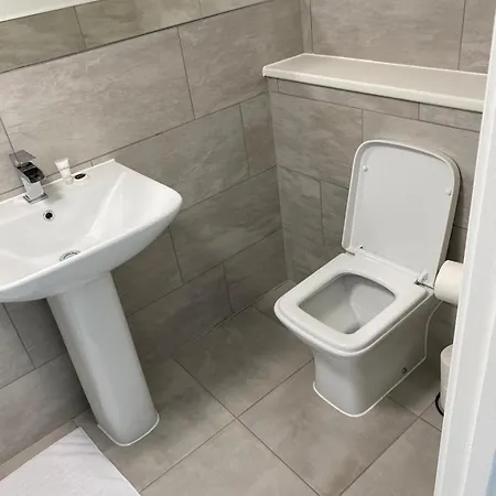 Holiday home 4 Bedroom In Frampton