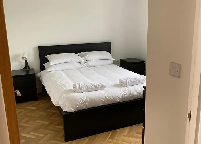 בית נופש 4 Bedroom In Frampton *