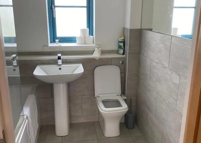 4 Bedroom In Frampton בית נופש